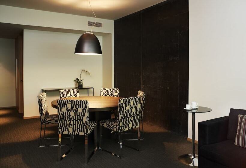 スイート, Le Germain Hotel Maple Leaf Square