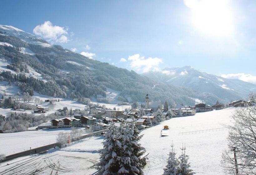 패밀리 스위트, Kempinski Hotel Das Tirol