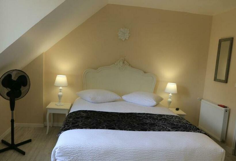 Номер Стандарт, Hostellerie La Bruyere
