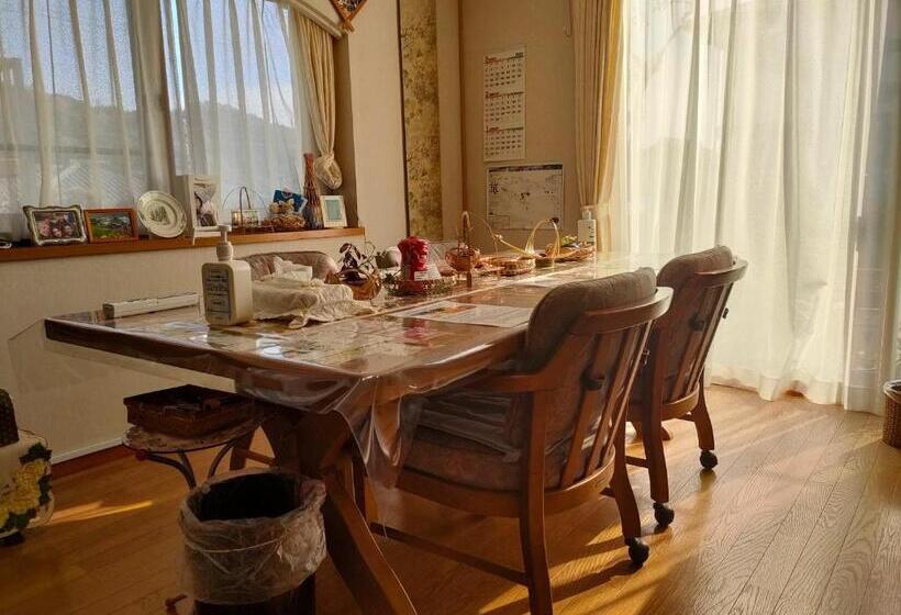 Номер Стандарт Совместная Ванная, 民泊マエダハウス B&b Maeda House