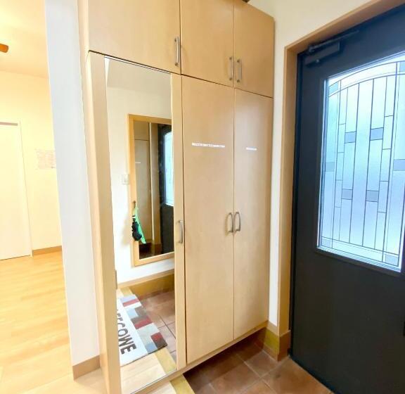 تختخواب در اتاق مشترک, Upper Hotel Ryogoku