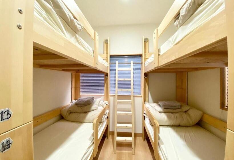 تختخواب در اتاق مشترک, Upper Hotel Ryogoku