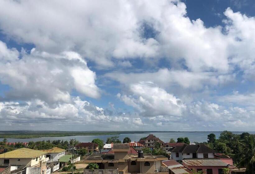 Номер Стандарт Вид на Море с Балконом, Phyllen