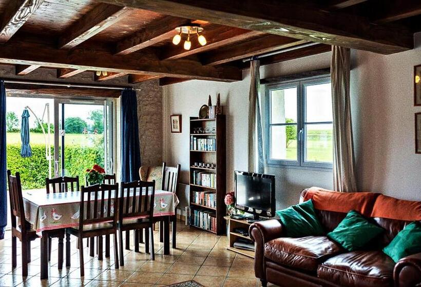 Дом 3 Спальни, Les Gîtes De Brives