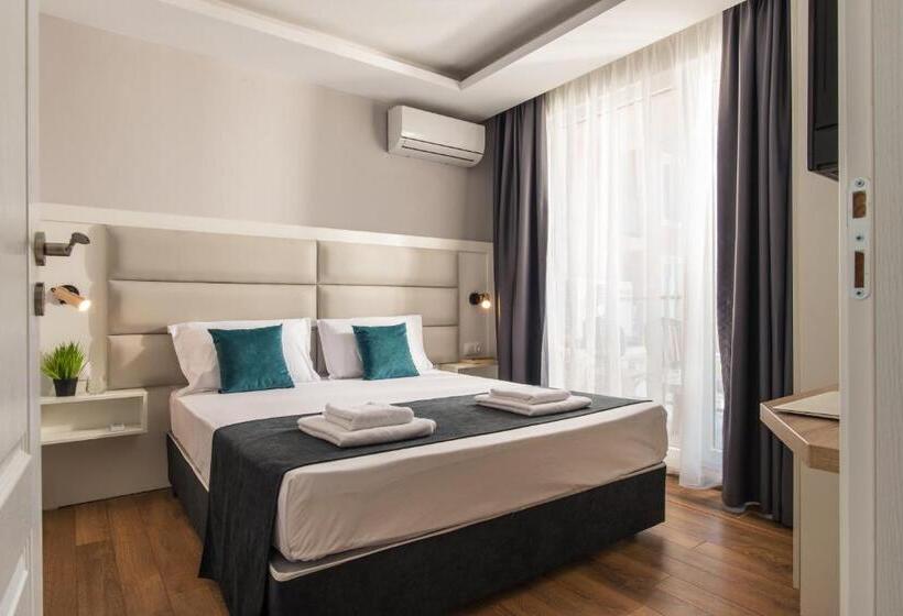 带有一个卧室和海景的高级公寓, Casa Paradiso Beach Residence