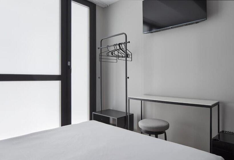스탠다드 룸, Hostal Espoz Y Mina