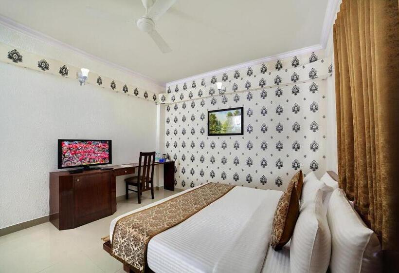 Номер Deluxe, The Liverpool Blue Hotels