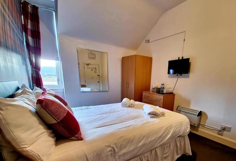 Номер Стандарт, Aberfoyle Inn