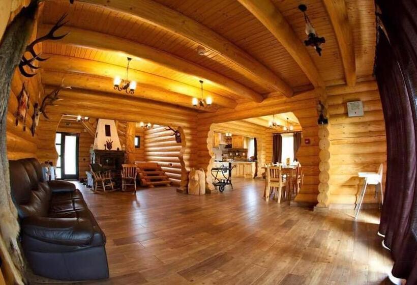 Дом 1 Спальня, Casa Pădurarului