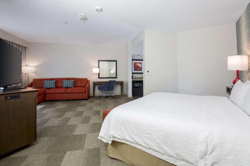 스탠다드 스튜디오 킹침대, Hampton Inn & Suites San Diego Poway