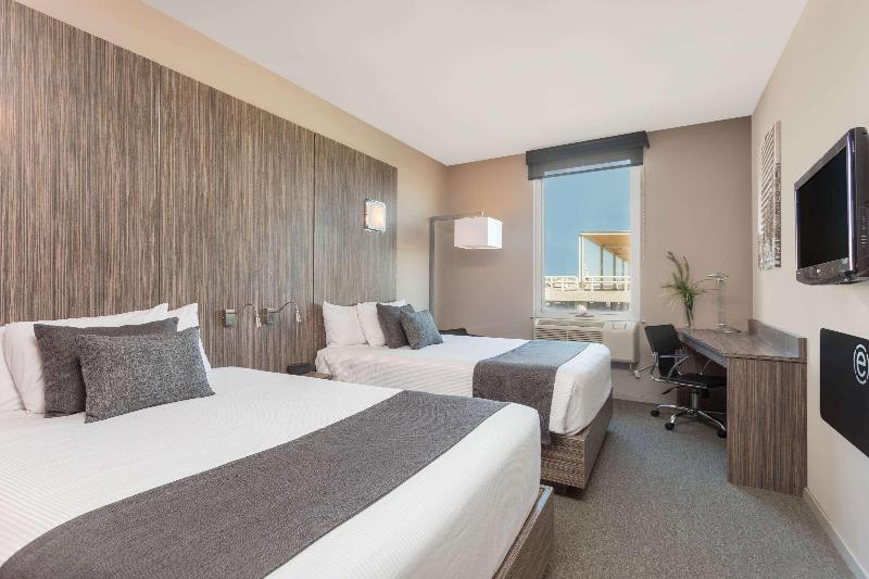 Номер Стандарт, Holiday Inn Express Hotel & Suites Bowling Green, An Ihg