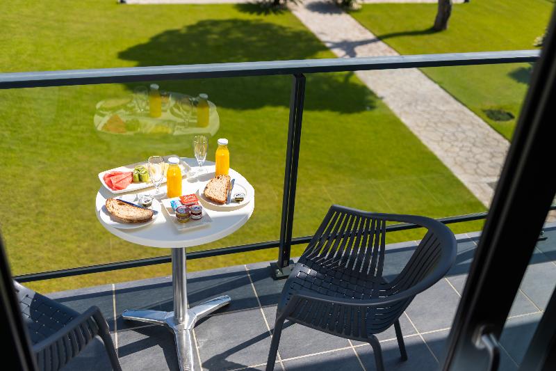 Люкс, Premier Splendid Inn Port Edward