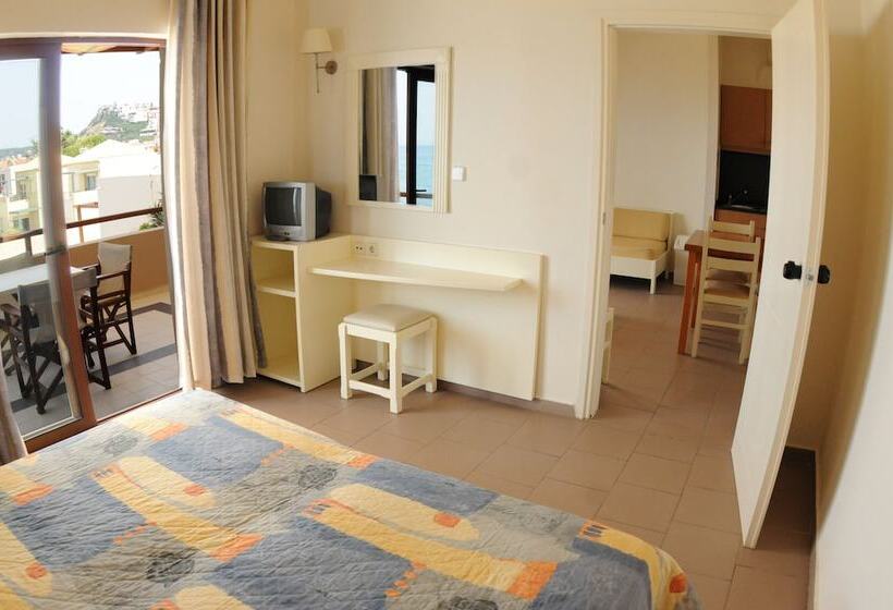 Апартаменты 1 Спальня, Indigo Mare