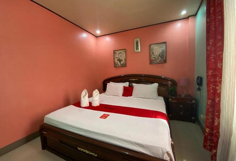 Люкс, Reddoorz Plus @ Lhexlyn Resort San Narciso