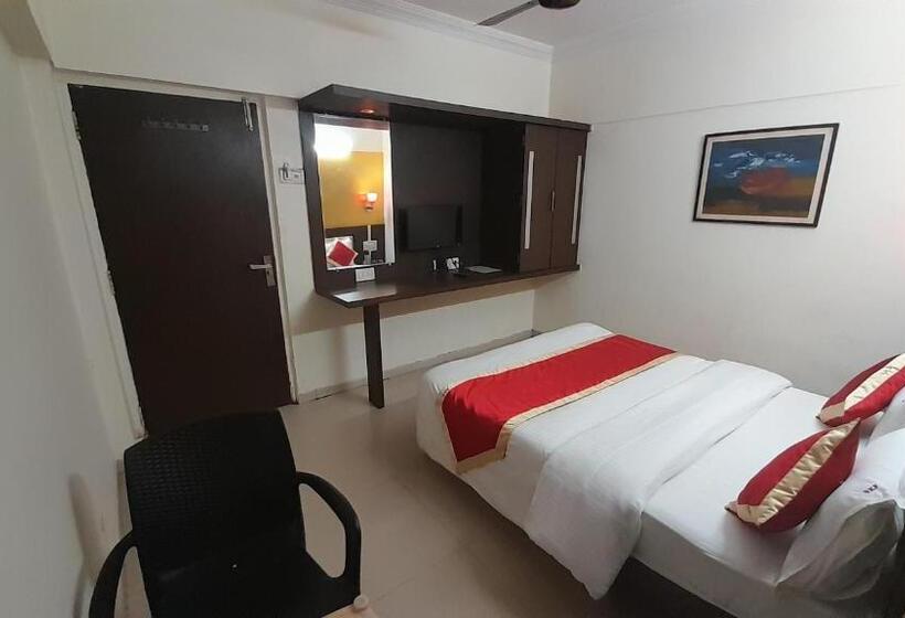 Номер Deluxe, S K Palace