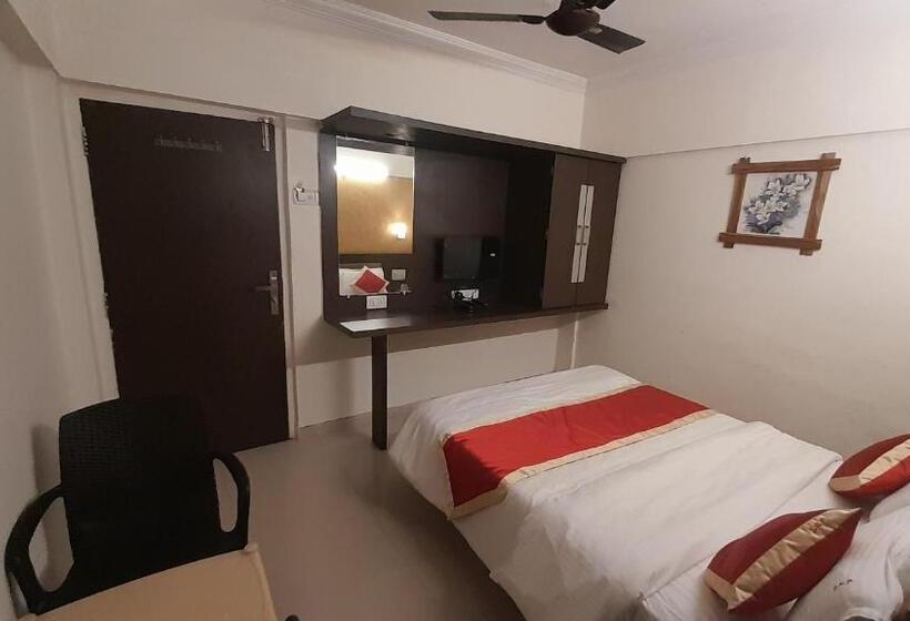 Номер Deluxe, S K Palace
