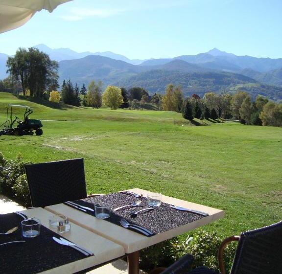 Люкс, Le Domaine Du Golf Country Club De Bigorre