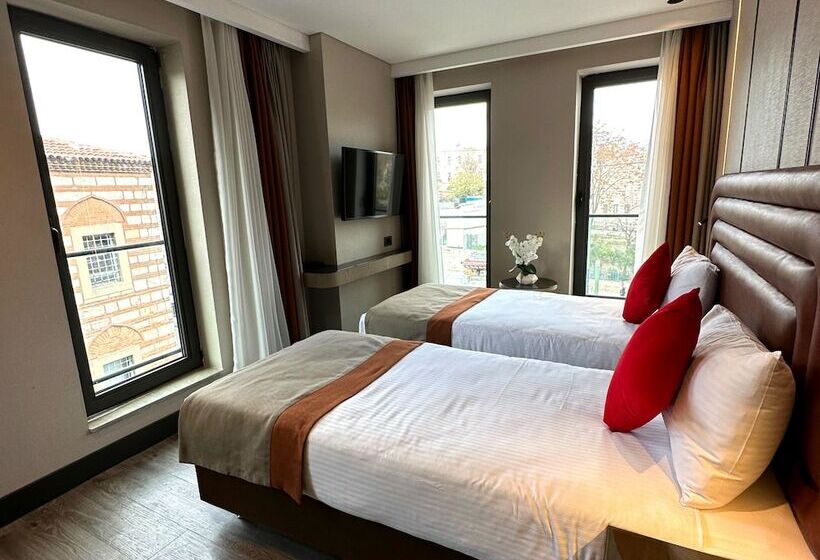 ファミリールーム, Edition Old City Hotel