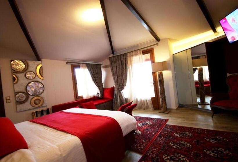Люкс, Archontiko Metsovou Luxury Boutique