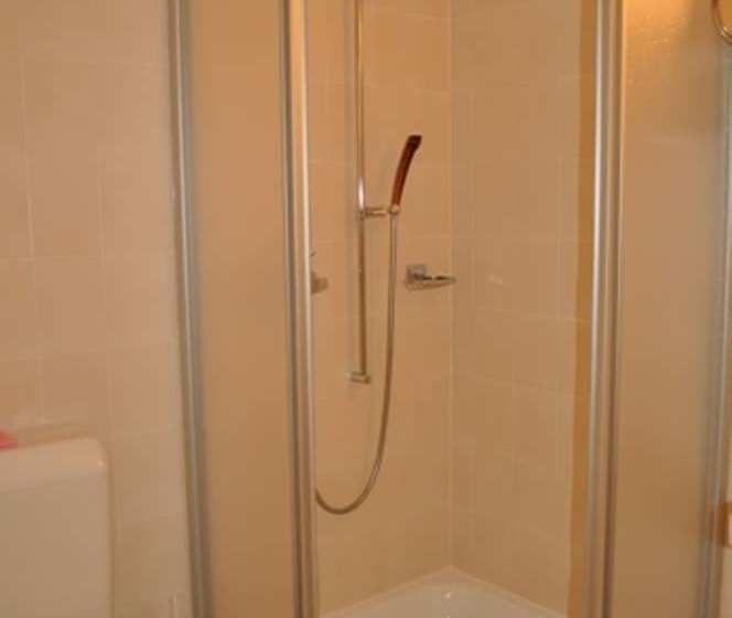 اتاق استاندارد, Rovere