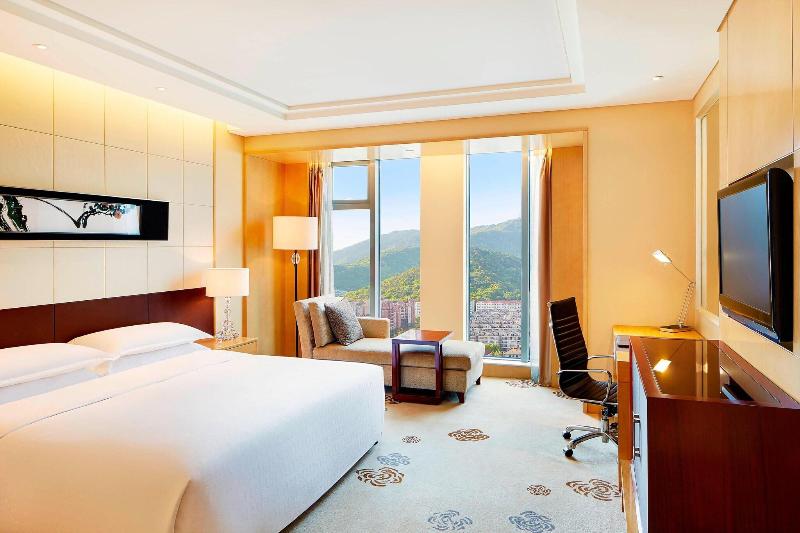 Номер бизнес-класса, Sheraton Wuxi Binhu