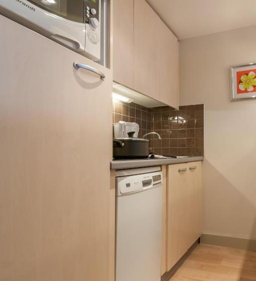 Апартаменты 2 Спальни с Балконом, Residence Pierre & Vacances La Foret