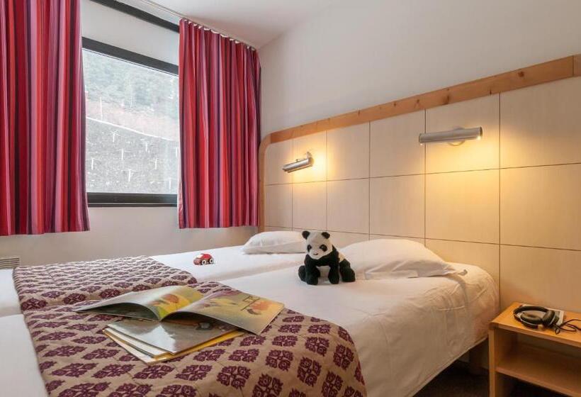 Апартаменты 2 Спальни с Балконом, Residence Pierre & Vacances La Foret