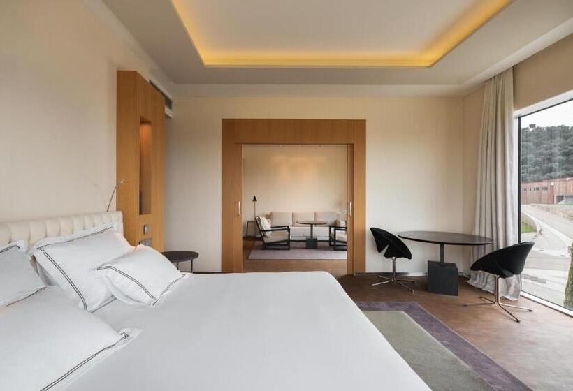 Королевский Люкс, Valbusenda Hotel Bodega & Spa