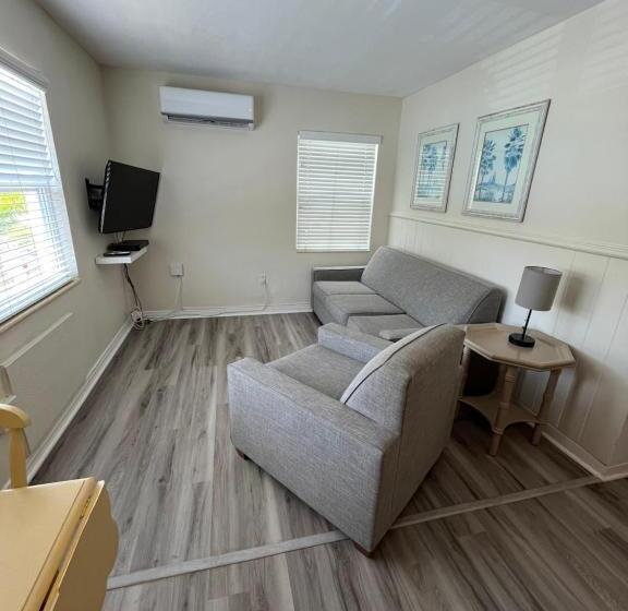 침실 1개 아파트, Venice Beach Villas