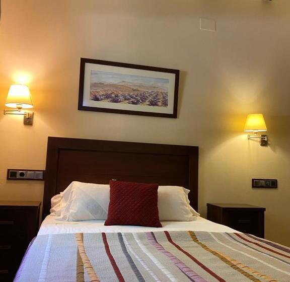 标准间, Enoturismo Mainetes
