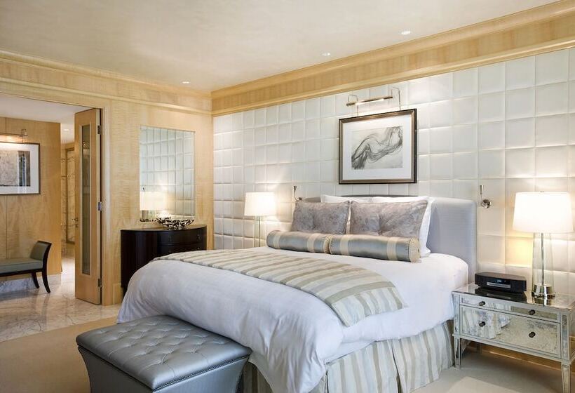 Королевский Люкс, Ritz Carlton Difc Downtown Dubai
