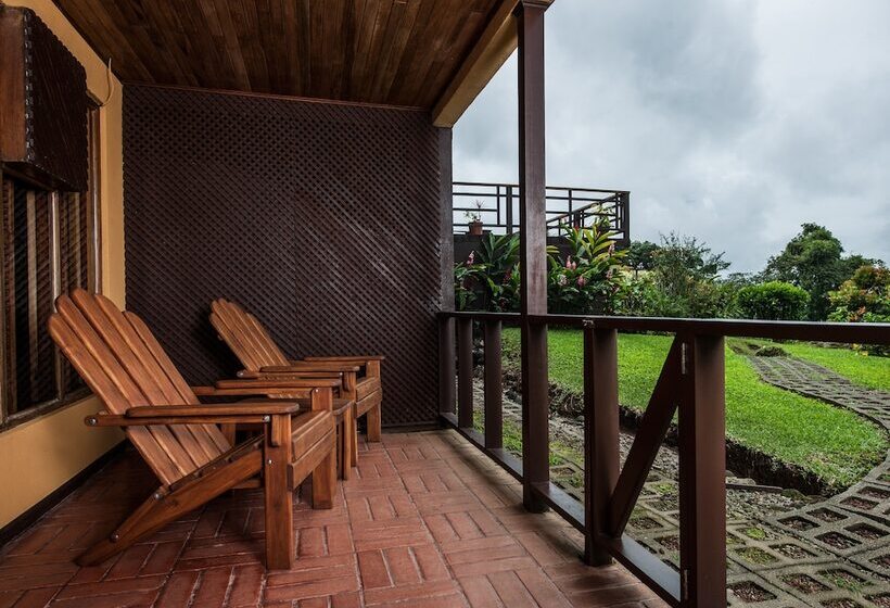 Полулюкс, Arenal Lodge