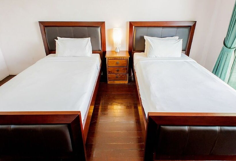 Номер Стандарт, Celyn Resort Kinabalu