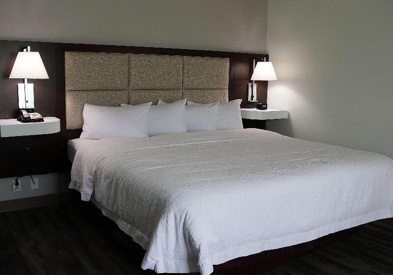 Номер Deluxe Кровать Кинг, Hampton Inn & Suites Stephenville