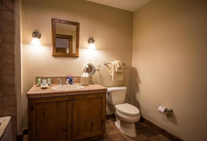 Стандартный Номер Кровать Кинг, The Lodge At Mountaineer Square