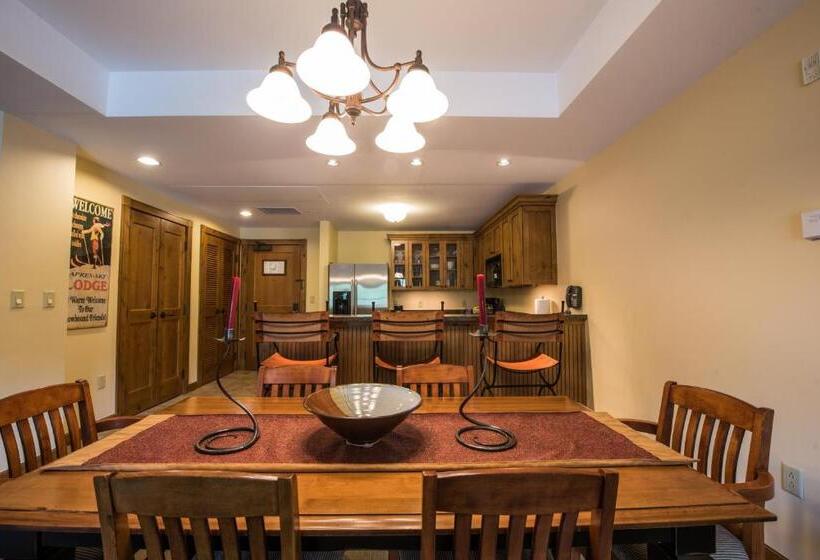 Апартаменты 1 Спальня, The Lodge At Mountaineer Square