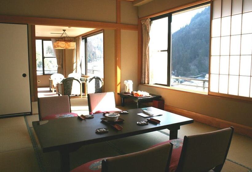 חדר סטנדרט מקשר, Tsuetate Keiryu No Yado Daishizen