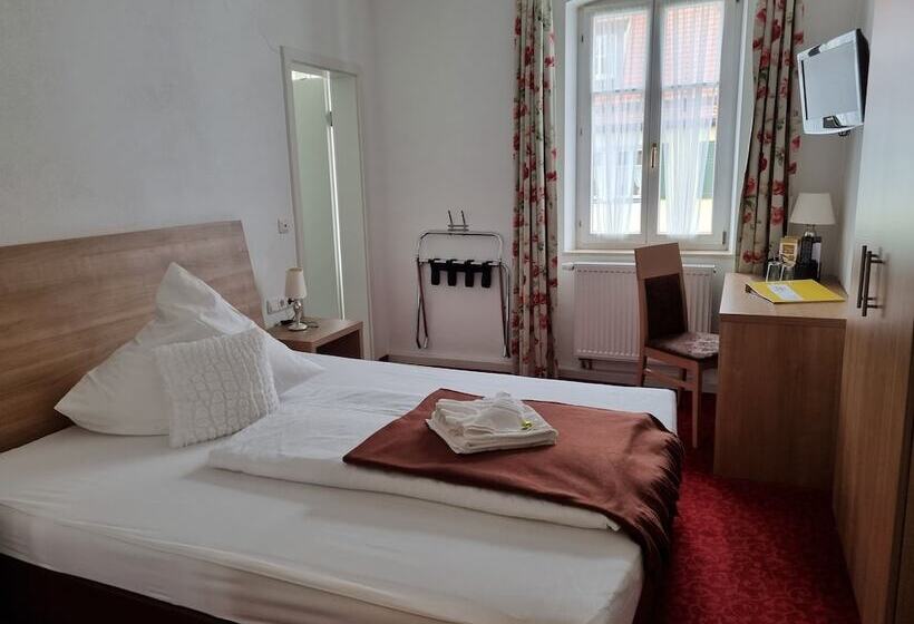 スタンダードルーム, Boutiquehotel Goldene Rose   Self Check In