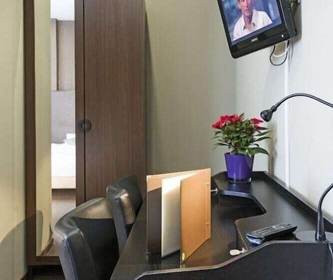 Номер Стандарт, Parkhotel Gent Centrum