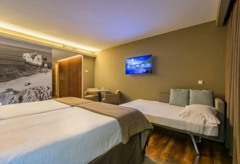 Семейный Номер Вид на Море, Algarve Marriott Salgados Golf Resort & Conference Center