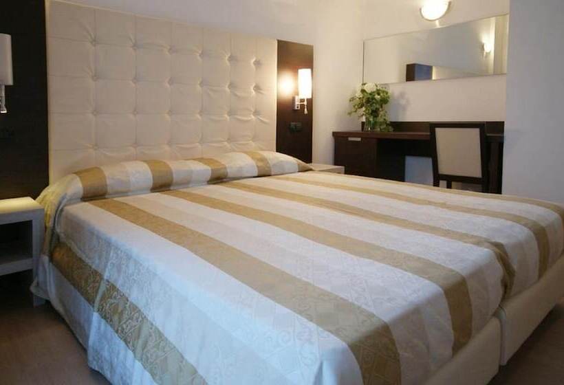 Семейный Номер, Eraclea Palace Hotel 4 Stelle S