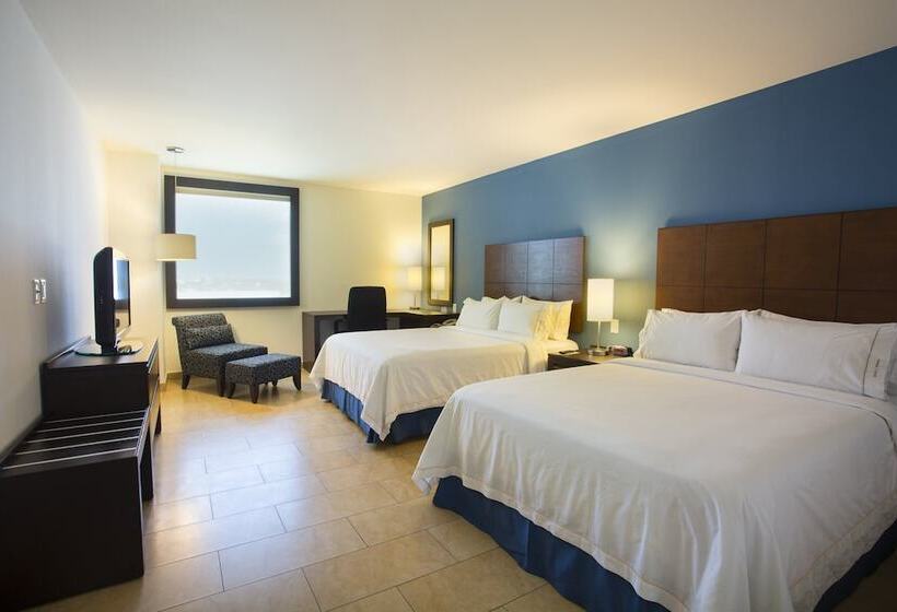 ２ダブルベッドのスタンダードルーム, Holiday Inn Express Mérida, An Ihg