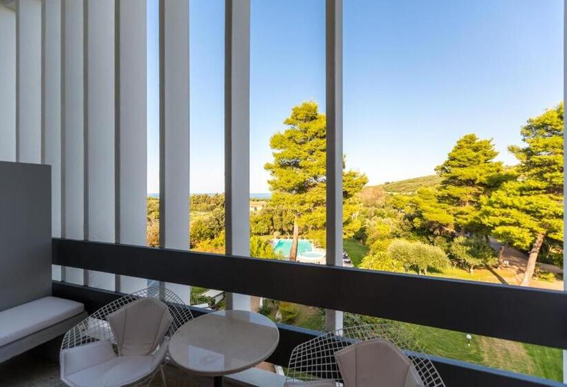 Трехместный Номер Superior, Valtur Baia Del Gusmay Beach Resort