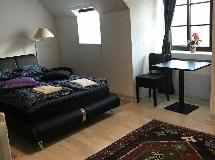 스탠다드 룸 공동 욕실, Pandekagehuset B&b