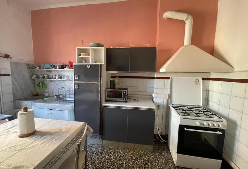 اتاق لوکس با بالکن, Gastaldis   Old Style