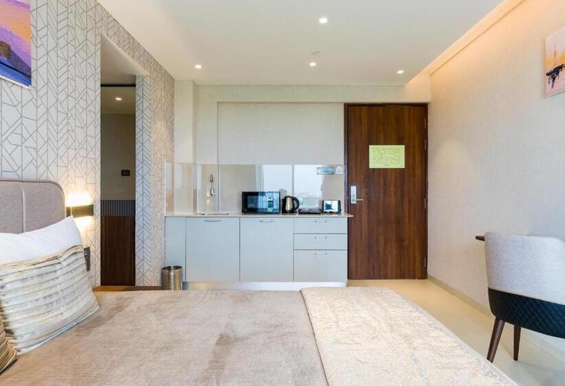 استودیو استاندارد با بالکن, Ar Suites Jewels Royale   Koregaon Park Nx