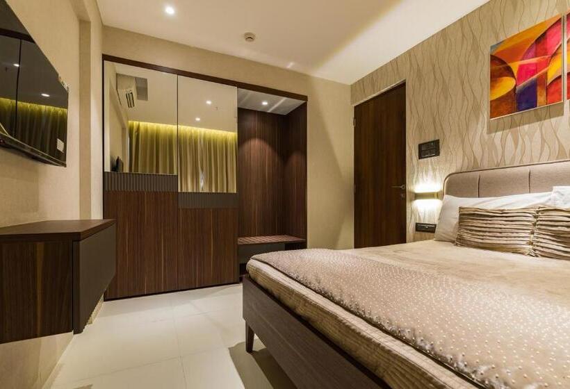 آپارتمان 1 خوابه, Ar Suites Jewels Royale   Koregaon Park Nx