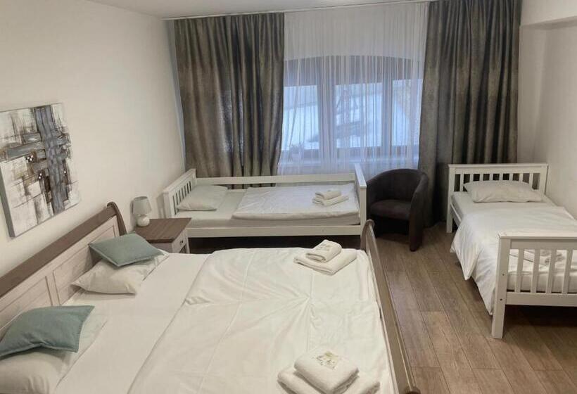 Четырехместный Номер Стандарт, Wellness Penzion Marta