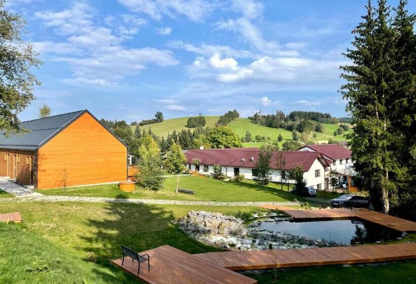 Люкс, Wellness Penzion Marta