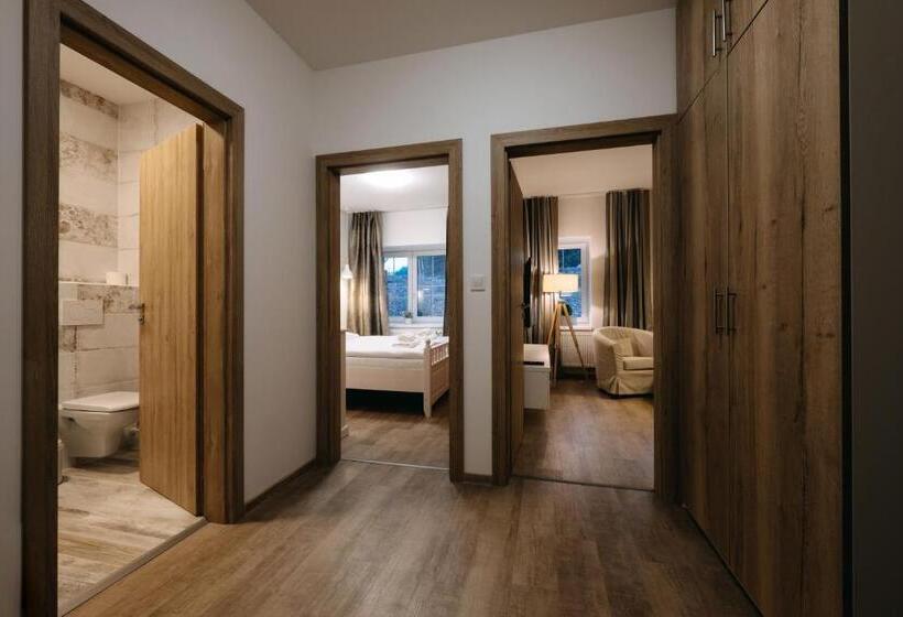 Люкс, Wellness Penzion Marta